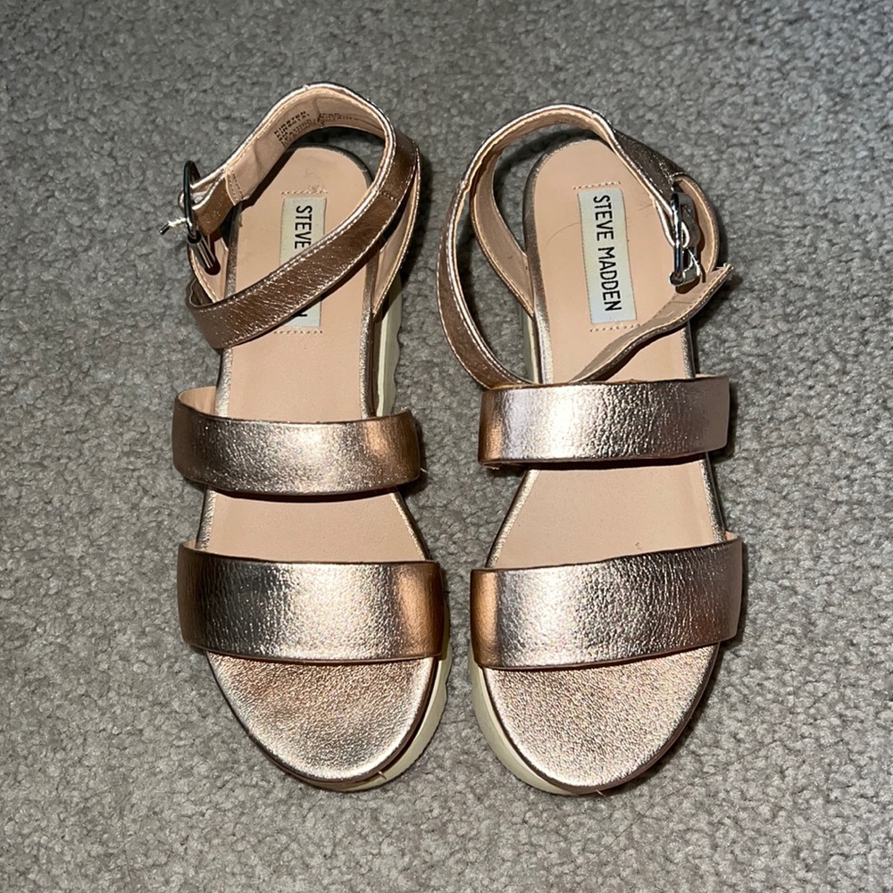Steve Madden rose gold sandals!